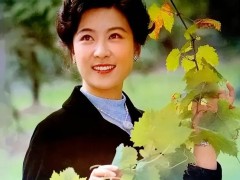 王馥荔个人资料简介国籍（王馥荔：嫁初恋王群，结婚46年生一子，如今儿子是她的骄傲）