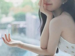 赵露思：是大众眼中的“小甜妹”，顶级流量小花，汪涵的干女儿？