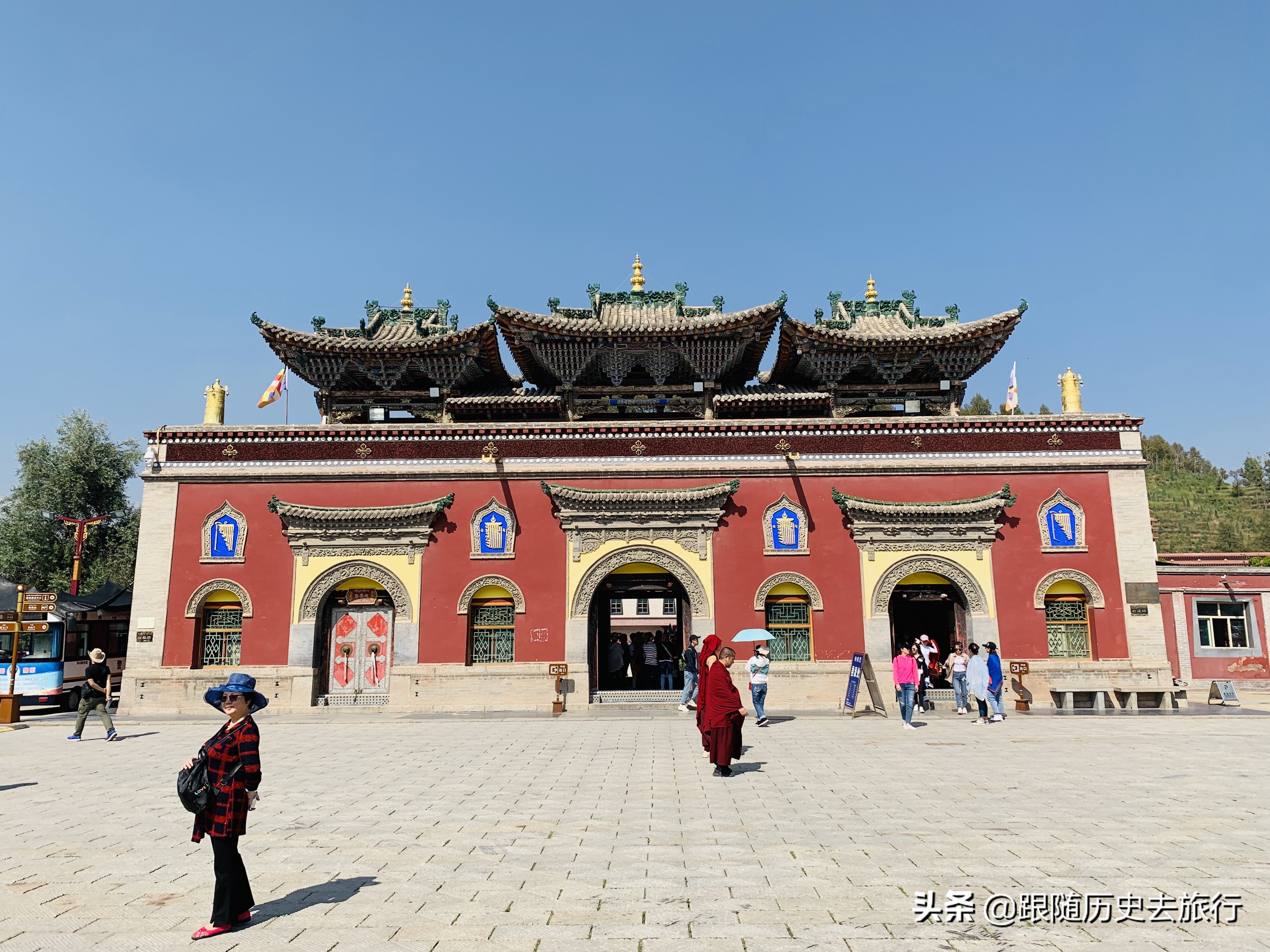 西宁这座佛教胜地塔尔寺，庄严神圣宏伟壮观，历经600年享誉世界